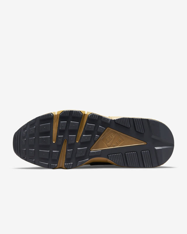 Nike Air Huarache LE