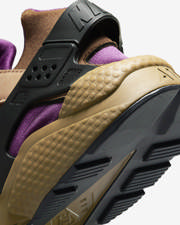 Nike Air Huarache LE
