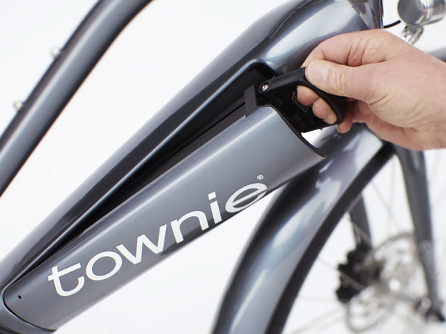 Townie Path Go! 10D EQ Step-Thru