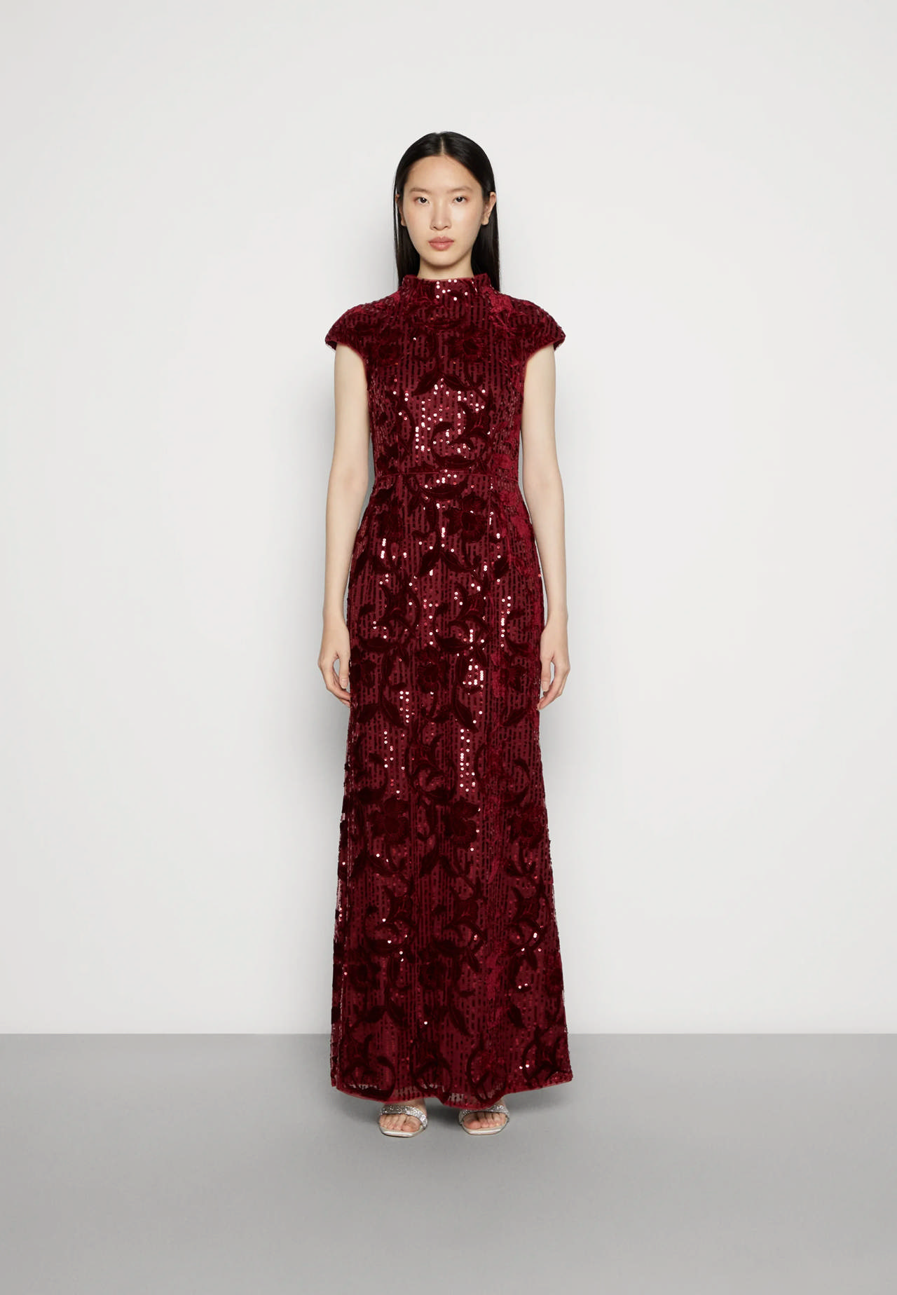 ADRIANNA PAPELL - Gallakjole