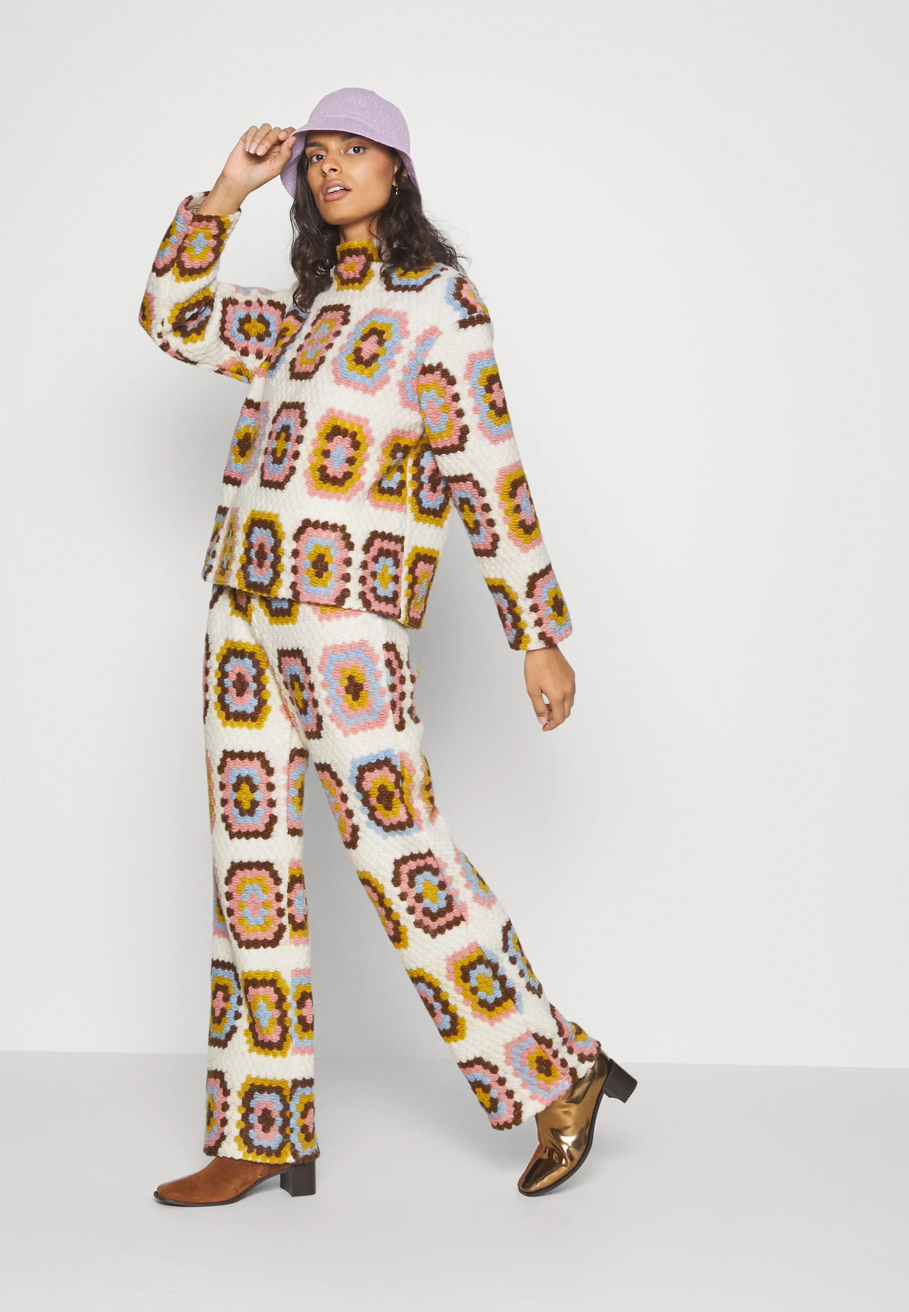 OILYRS - Striktrøjer